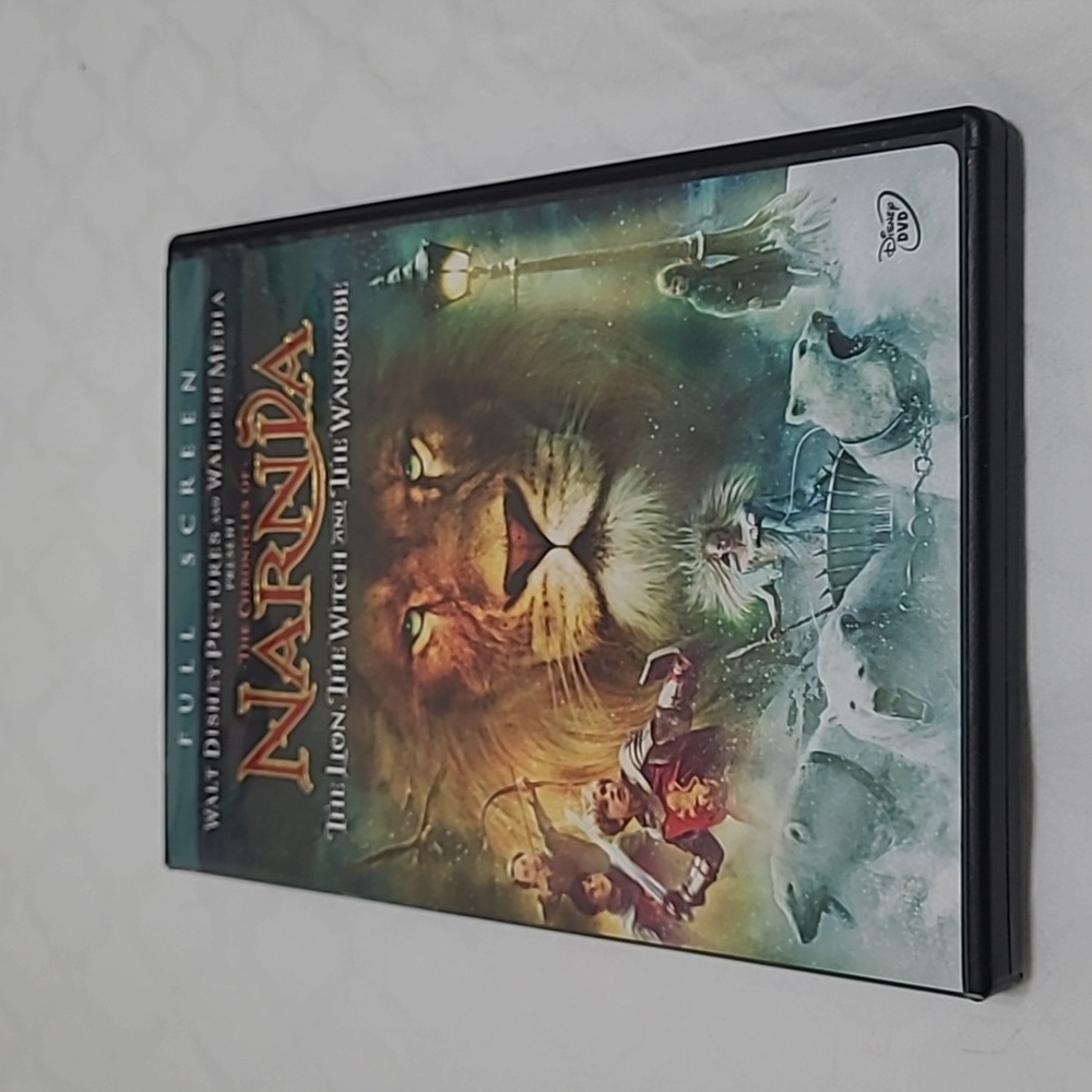 Family Movies DVD Bundle - Picture 10 of 14